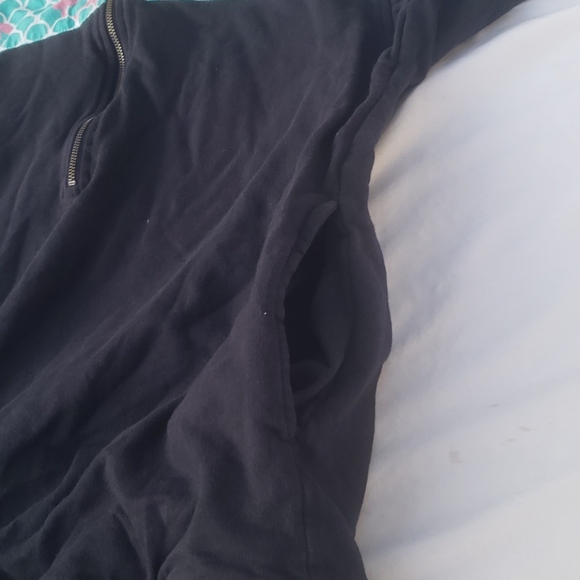 Simply Southern Navy Aqua Whale Pullover Size S - Picture 9 of 9